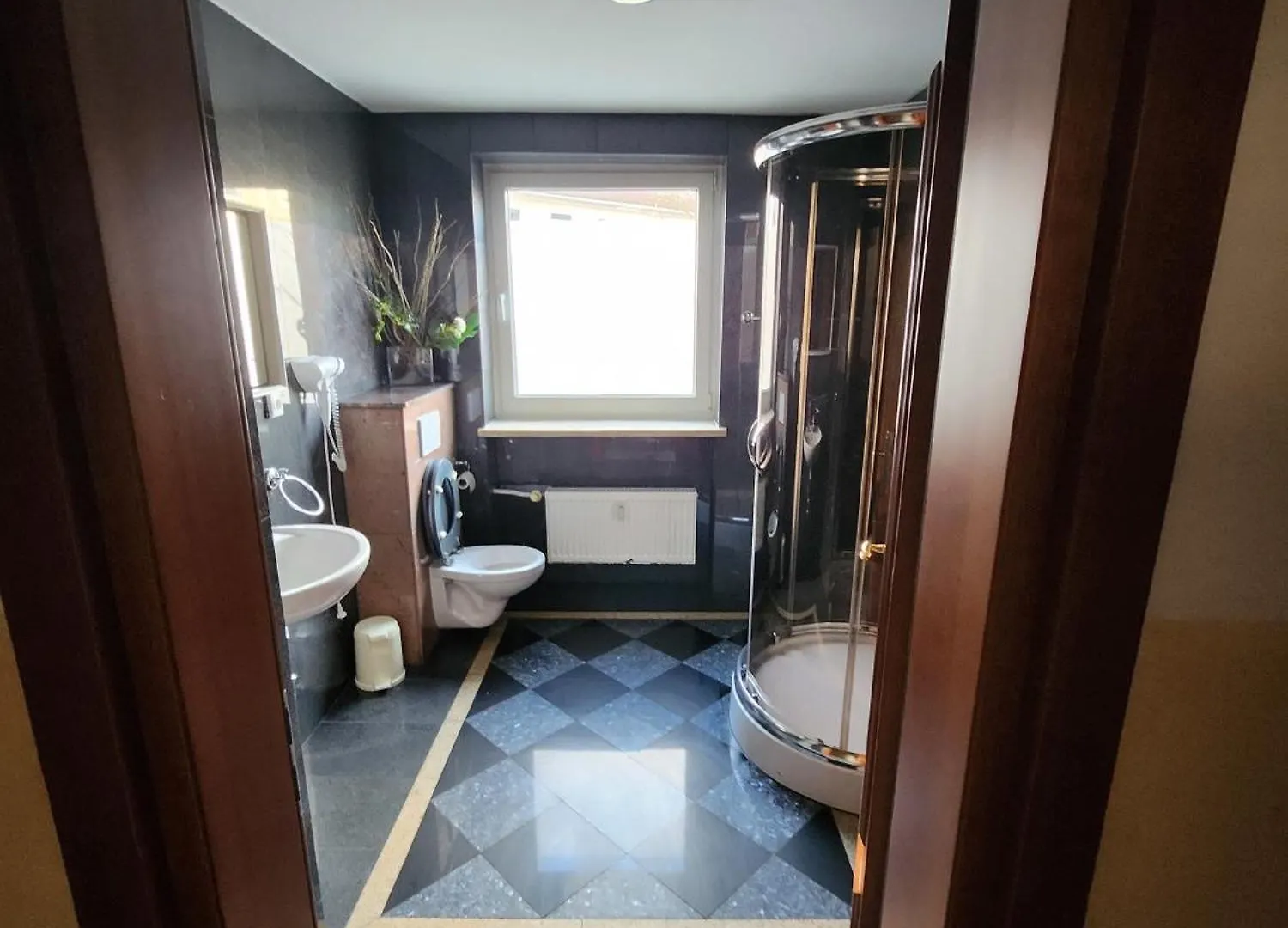 Apartment Pension Doppelbett Mit Balkon Zimmer 21 Nuremberg Germany